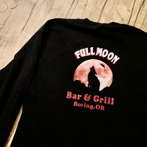 Vintage Howling Wolf Long Sleeve Tee